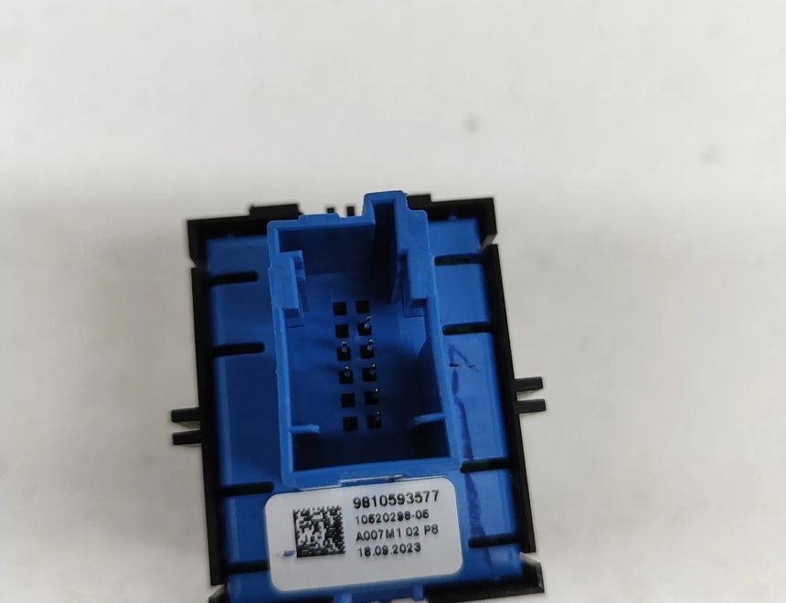 PEUGEOT 2008 2 generation (2019-2023) Кнопка ручного тормоза 9810593577 27961139