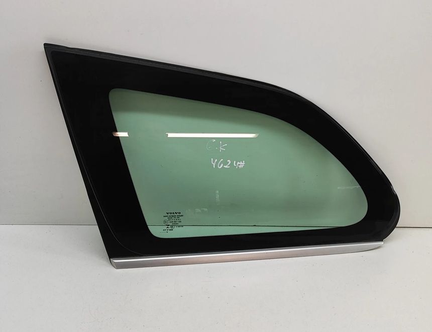 VOLVO XC60 1 generation (2008-2017) Фортачка задняя правая 31385772,43R-001105 27961760