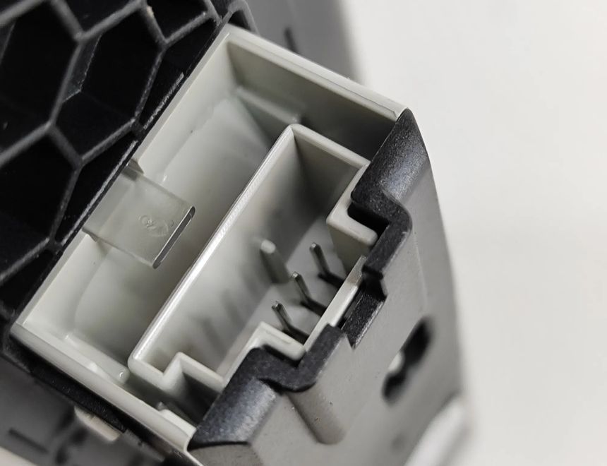 MERCEDES-BENZ EQB 1 generation (2021-2023) Rear Left Roof Handle A0009064705 28246167