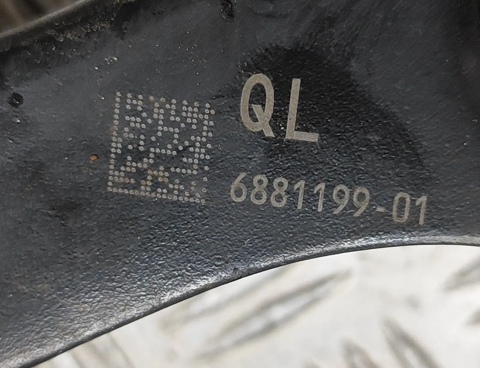 BMW 3 Series G20/G21/G28 (2018-2024) Aizmugurējā kreisā svira/ričags 6881199,6881201 28246550