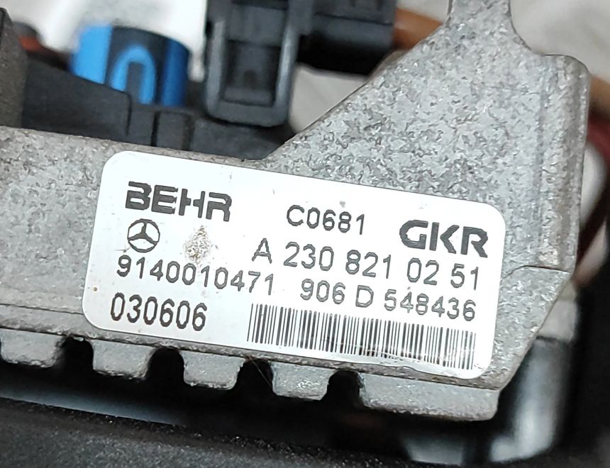 MERCEDES-BENZ E-Class W211/S211 (2002-2009) Heater Blower Fan A2118301008,A2308210251,9140010471 28483967