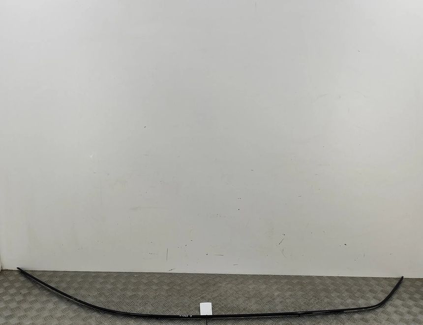 AUDI A3 8Y (2020-2024) Молдинг крыши правый 8V4853704C 28828159