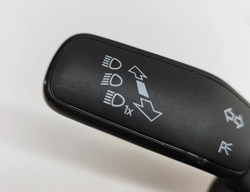 VOLKSWAGEN T-Roc 1 generation (2017-2024) Подрулевой переключатель 5Q1953569,5Q1953521 29047135