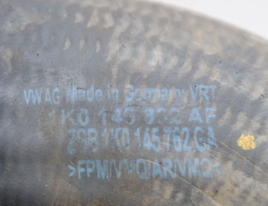 VOLKSWAGEN Passat B7 (2010-2015) Citas šļaukas / trubas 1K0145832AF 2933544