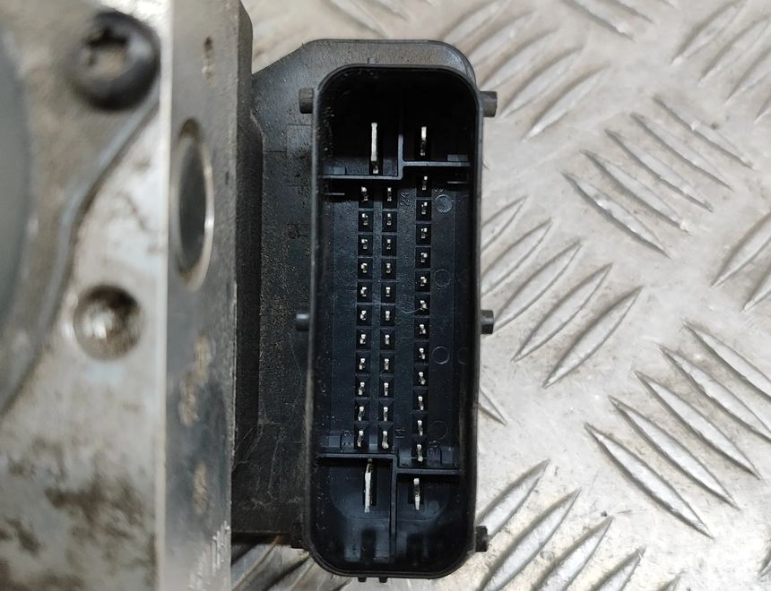 OPEL Mokka 1 generation (2012-2015) ABS Pump 688250455,95367359 29489996