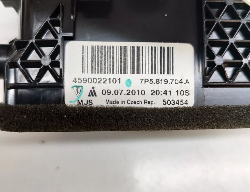 PORSCHE Cayenne 958 (2010-2018) Вентиляционные отверстия в приборной панели 7P5819704A,7P5.819.704.A 29998512