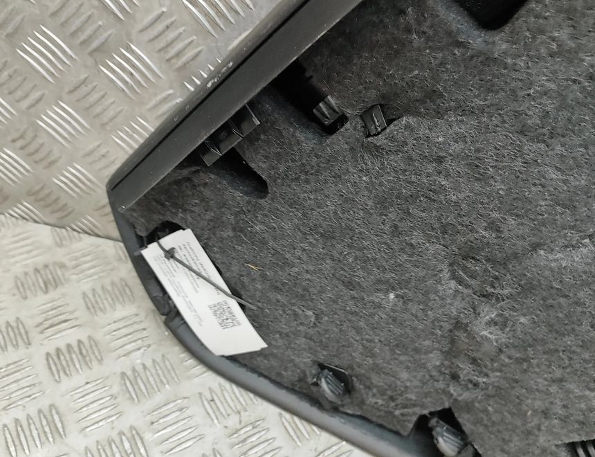 PORSCHE Macan 1 generation (2013-2023) Aizmugurējo labo durvju panelis 95B867212,95B.867.212 30291575