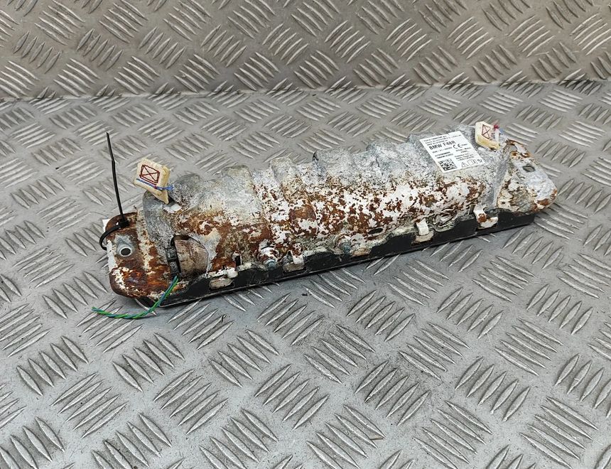 BMW X2 F39 (2017-2023) Подушка безопасности для колен 9296980 30293461