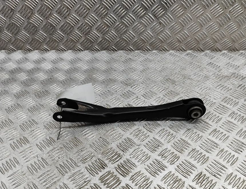 BMW 3 Series G20/G21/G28 (2018-2024) Aizmugurējā labā svira/ričags 6878639,6878641 30320345