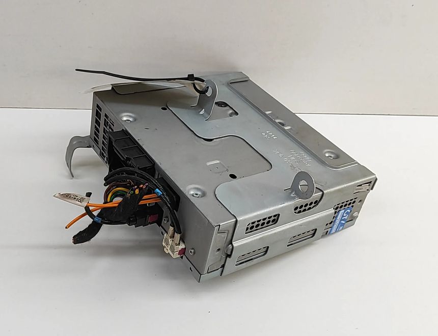 VOLKSWAGEN Touareg 2 generation (2010-2018) Mūzikas atskaņotājs ar Navigāciju / GPS 4G0035061N,4G0035061 30370840