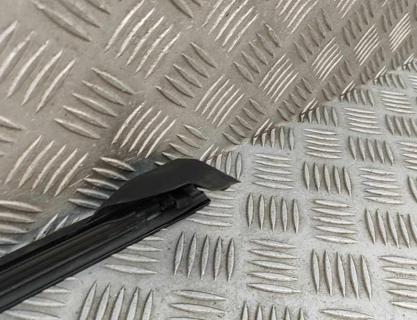 PORSCHE Panamera 971 (2016-2020) Rear Left Door Window Molding 971839119B 30620320