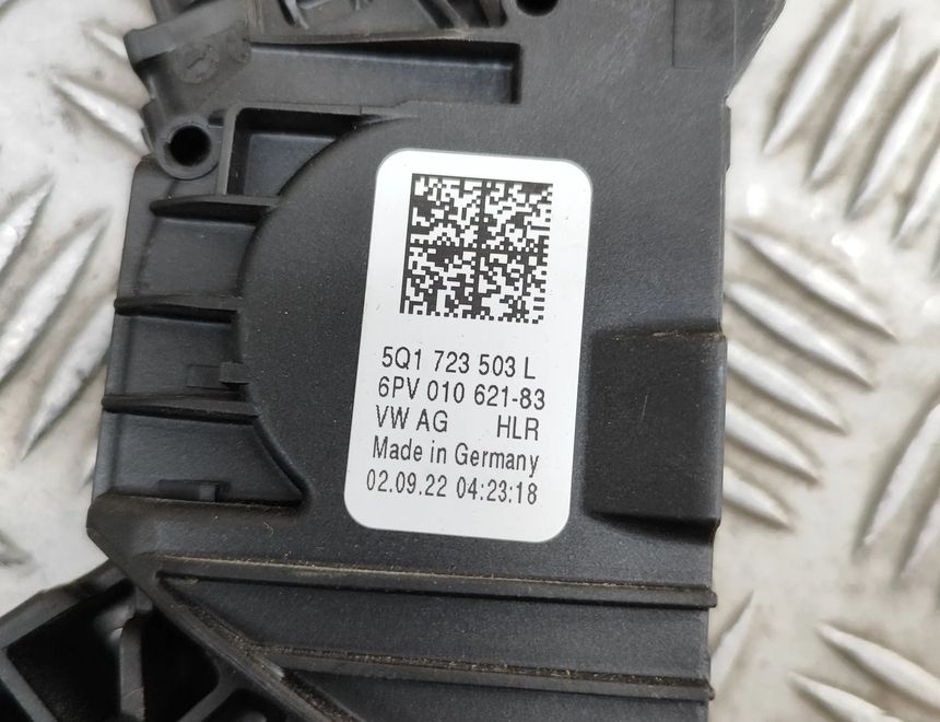 VOLKSWAGEN RAV4 5 generation (XA50) (2018-2024) Akseleratora / gāzes pedālis 5Q1723503L,6PV010621-83 30812684