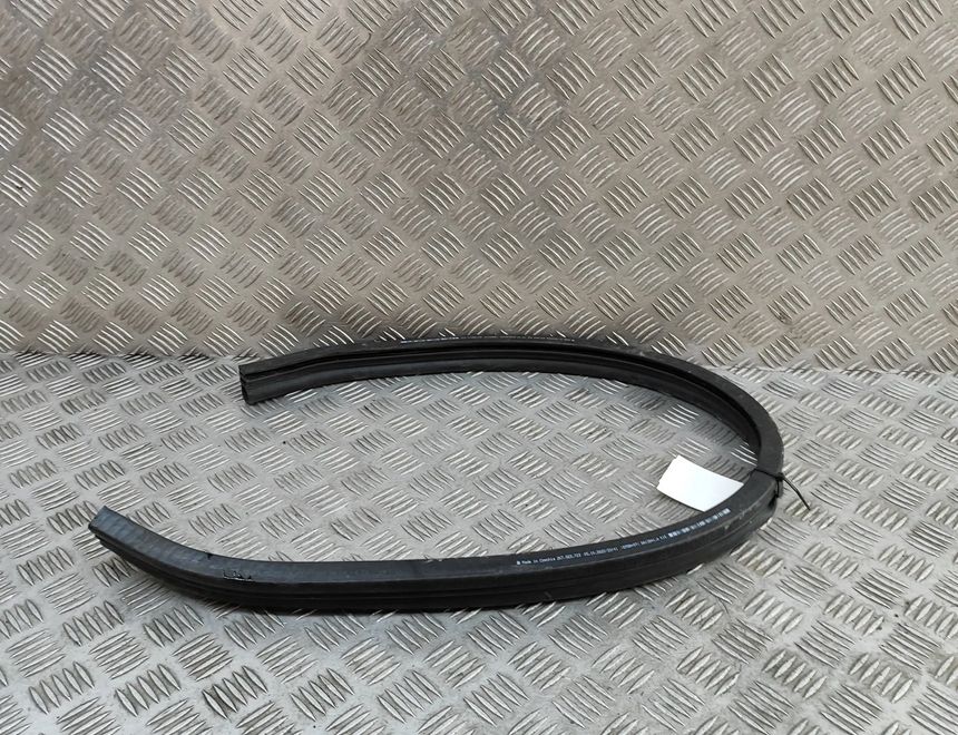 VOLKSWAGEN Crossland X 1 generation (2017-2023) Motora pārsega gumija 2K7823723 30812905