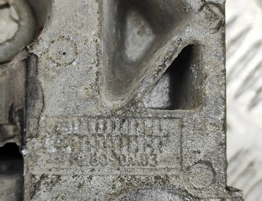 LAND ROVER Freelander 1 generation (1998-2006) Right Side Engine Mount HL8070M08 30943912