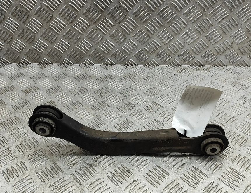 BMW 3 Series G20/G21/G28 (2018-2024) Aizmugurējā labā svira/ričags 6881201,6881199 31037001