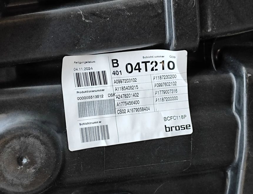 MERCEDES-BENZ CLA-Class C118 (2019-2023) Front Left Door Window Regulator A1187200000 31045557