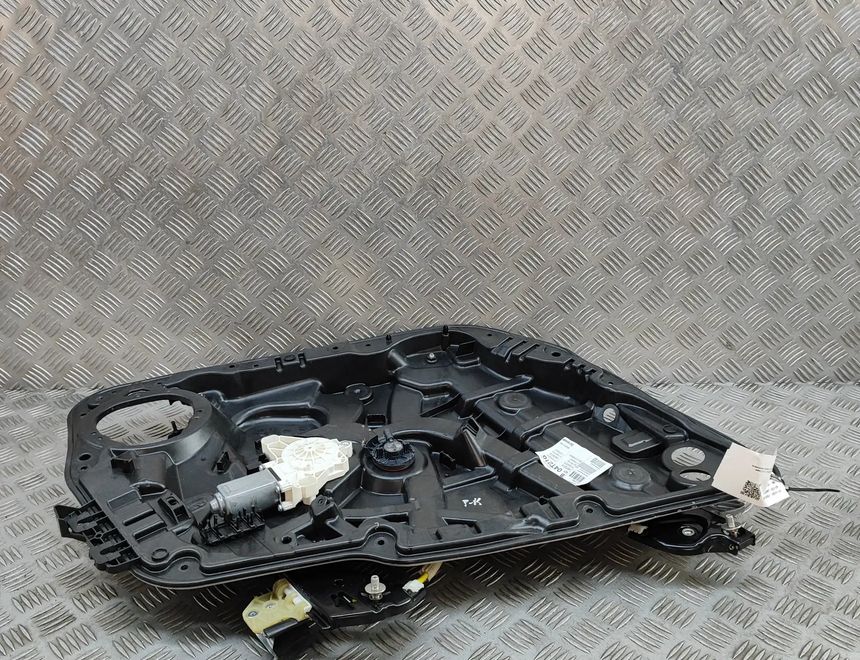 MERCEDES-BENZ CLA-Class C118 (2019-2023) Front Left Door Window Regulator A1187200000 31045557