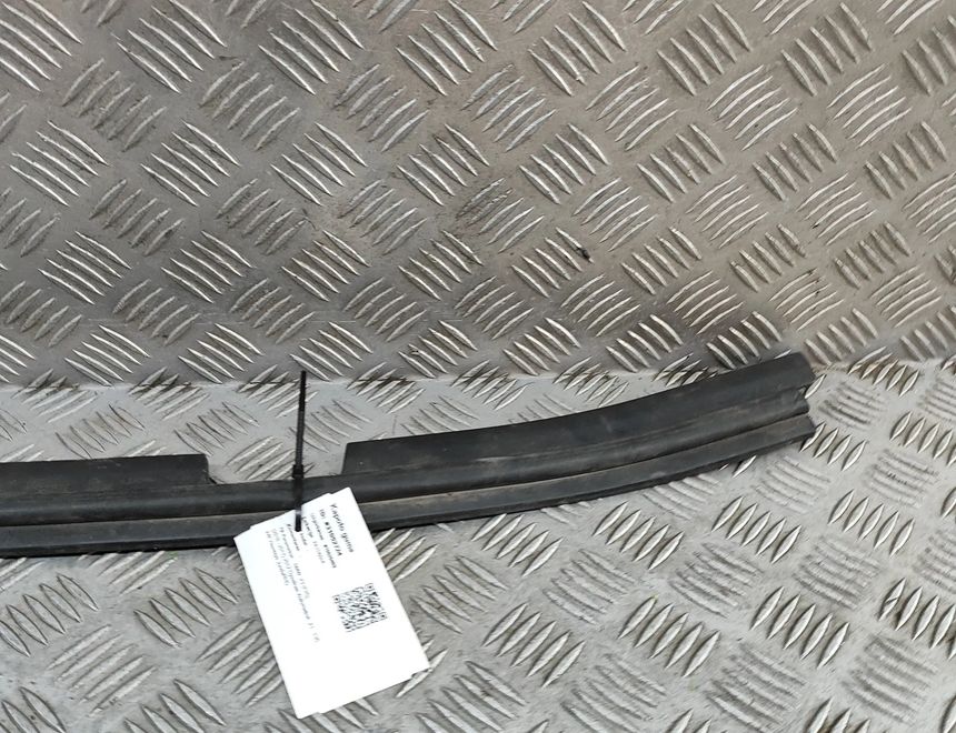 BMW X3 F25 (2010-2017) Резиновая крышка двигателя 7210737 31052724