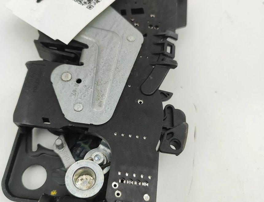 BMW X5 G05/G18 (2018-2024) Замок крышки багажника 7357112,7441630 31257256