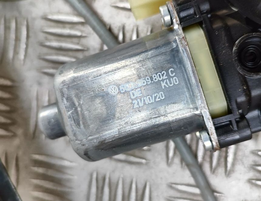 PORSCHE Macan 1 generation (2013-2023) Front Right Door Window Regulator 95B837462B,5Q0959802C 31538492