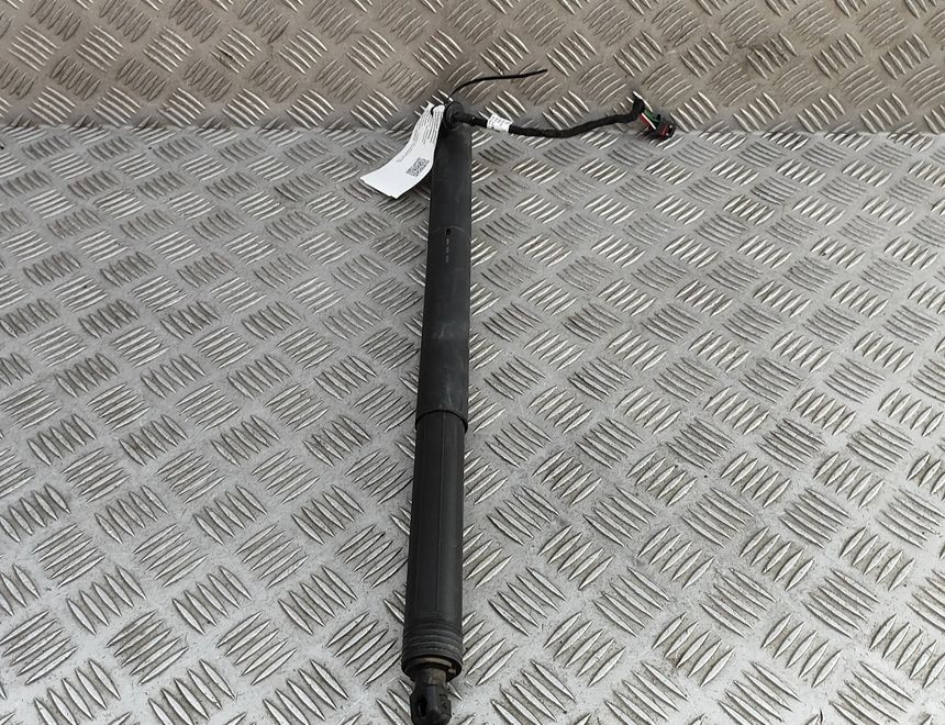 PORSCHE Macan 1 generation (2013-2023) Aizmugurējā bagāžnieka amartizātors labajā pusē 95B827851F 31539035