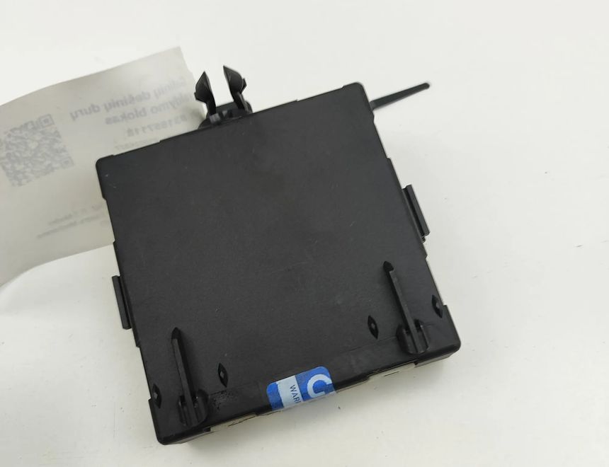 MERCEDES-BENZ C-Class W205/S205/C205 (2014-2023) Aizmugurējo labo durvju vadības bloks A2229002109,A2229015903,A2229028708 31557118