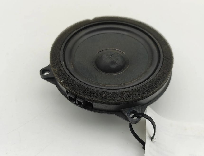 BMW X7 G07 (2018-2024) Колонка дверей задняя левая 2622518 31668230