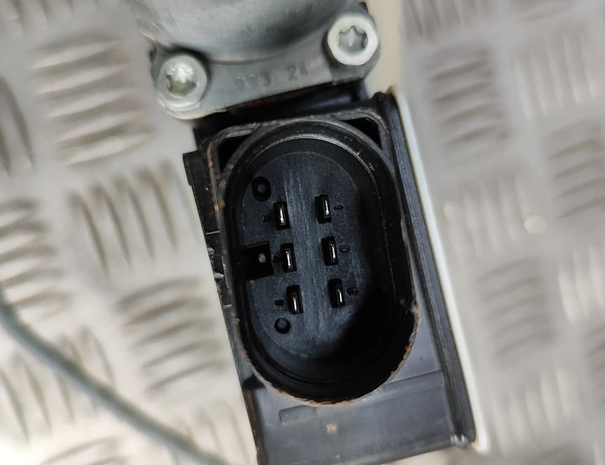 AUDI Другие блоки управления 8B9863560 31879172