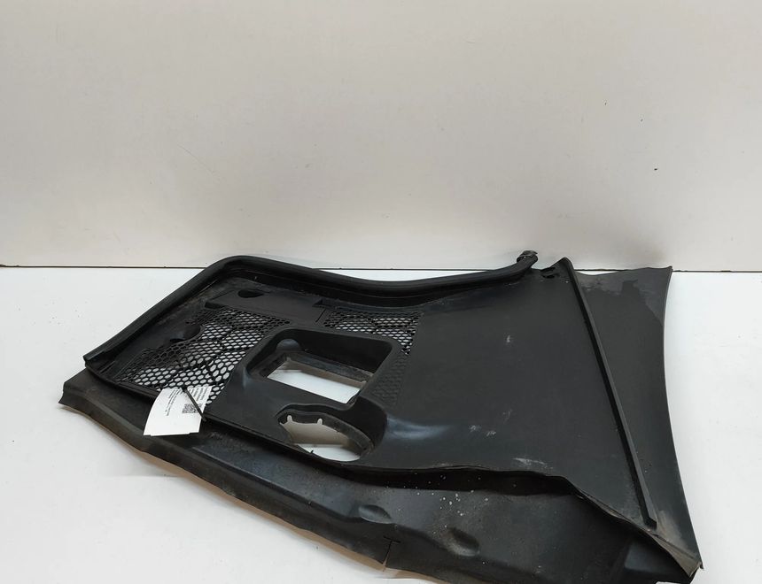 MERCEDES-BENZ C-Class W205/S205/C205 (2014-2023) Front  Wiper Cowl Trim A2058309402 32029891