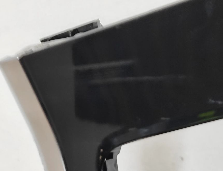 BMW M8 F91/F92/F93 (2019-2023) Center Console Trim 8077373 32031885