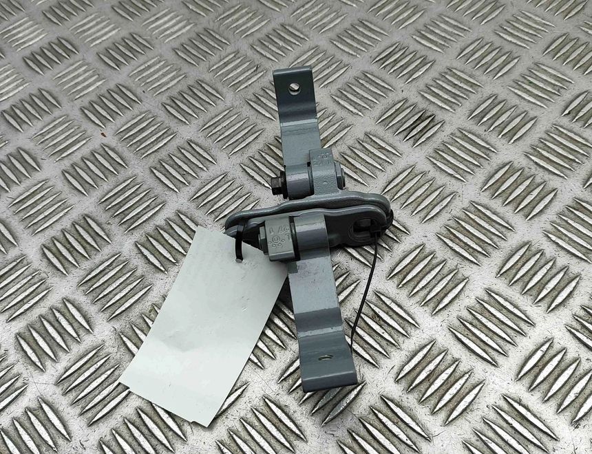 VOLVO XC60 2 generation (2017-2024) Комплект петель левой задней двери 31424455,31424589 32237166