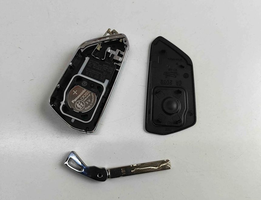 VOLKSWAGEN Aizdedzes atslēga 5H0959753BL 32381536