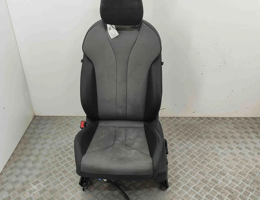 SKODA Enyaq 1 generation (2020-2023) Сиденье переднее левое 4K0881105K 32385791