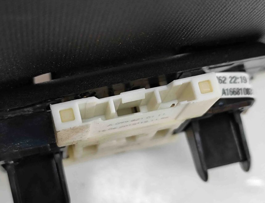 MERCEDES-BENZ GLE Coupe C292 (2015-2019) Защита от солнца левая A1668100710 32574405