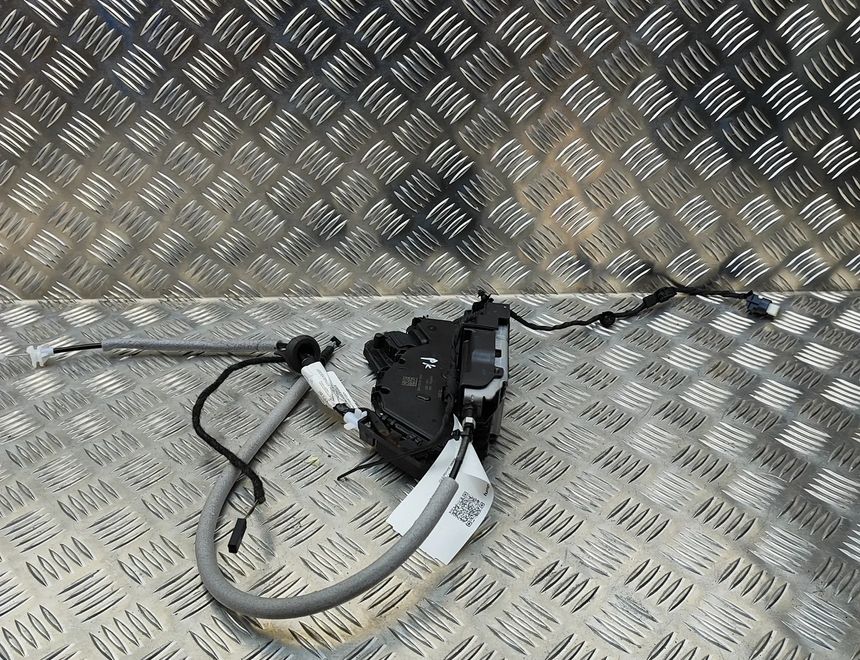 VOLKSWAGEN Multivan T7 (2021-2024) Front Left Door Lock 5TB837015D 32579144