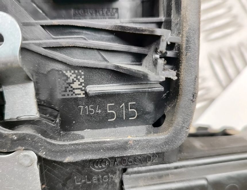 BMW 5 Series F10/F11 (2009-2017) Замок задней левой двери 7154515,5A36F23 32830687