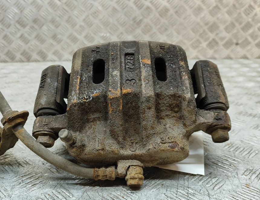 MITSUBISHI Outlander 3 generation (2012-2023) Priekšējais kreisais bremžu suports MR370775 32929991