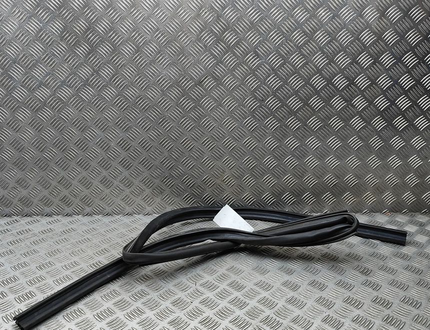 LAND ROVER Discovery 5 generation (2016-2024) Engine Cover Rubber LR083001,HY32-16C834-AA 32931599