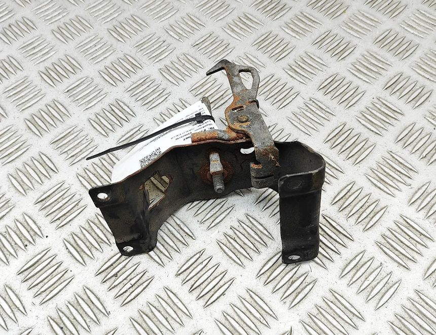 BMW X6 E71/E72 (2008-2012) Крюк капотa 7164801 32950907