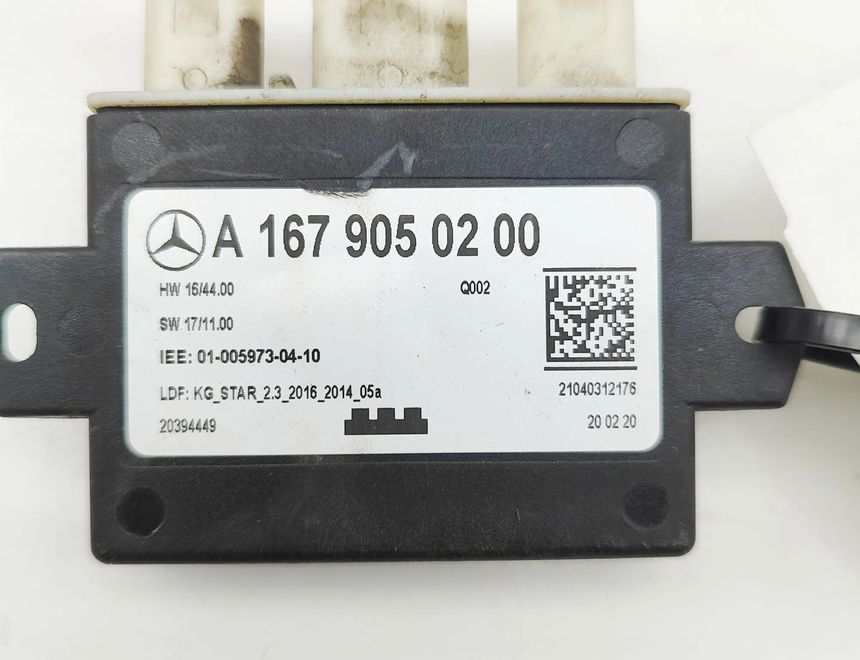 MERCEDES-BENZ S-Class W222/C217/A217 (2013-2020) Aizmugurējā vāka / bagāžnieka vadības bloks A1679050200 33049771