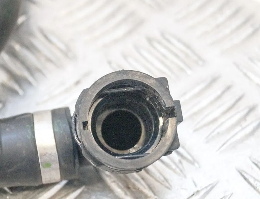 PORSCHE Macan 1 generation (2013-2023) Citas šļaukas / trubas 95B819334 3315634