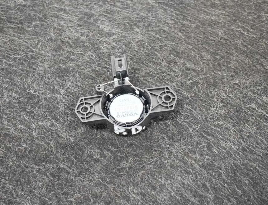 VOLVO XC90 2 generation (2014-2024) Front Right Door Loudspeaker 31350426 3399563