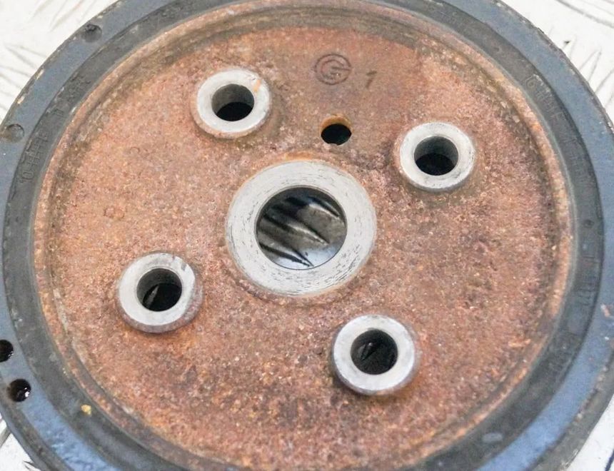 VOLVO V60 1 generation (2010-2020) Crankshaft Pulley 31258122 3427220