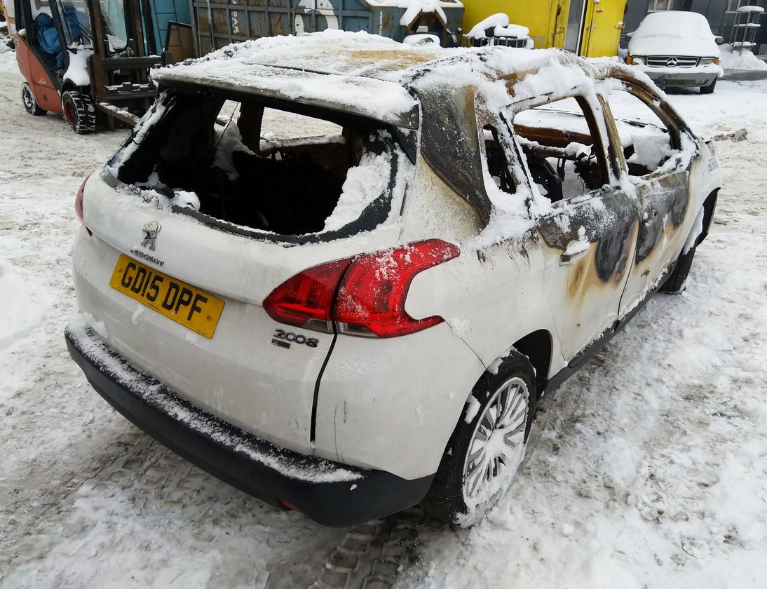 PEUGEOT 2008 1 generation (2013-2020) Dzinēja dzesēšanas ventilators/difuzors 3629982