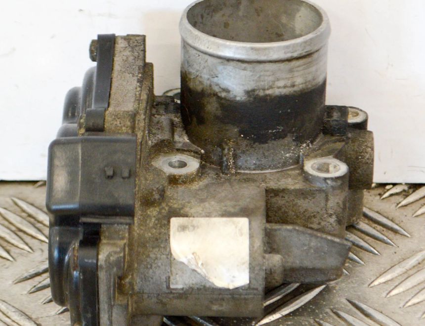 RENAULT Master 3 generation (2010-2023) Droseļvārsts 8200987453B 3737241