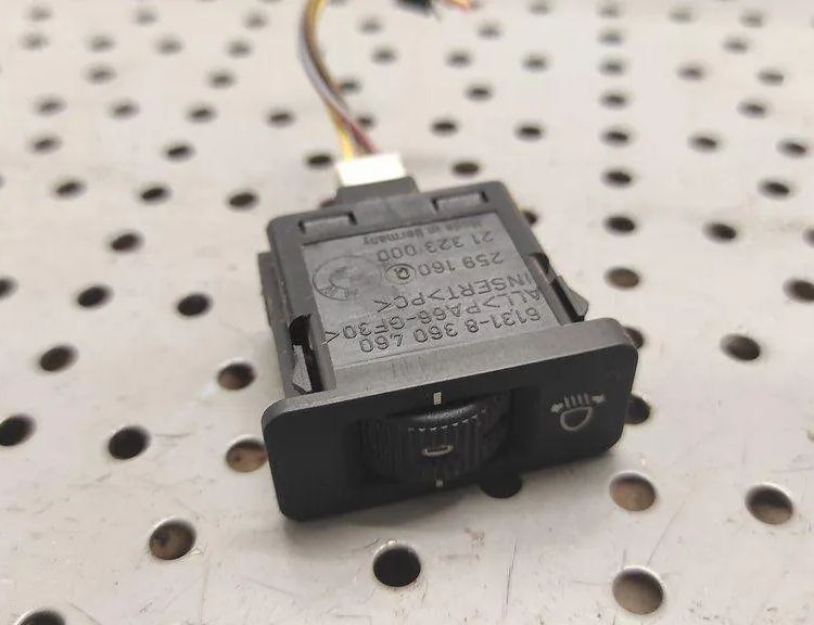 BMW 5 Series E39 (1995-2004) Переключатель регулировки высоты фар 61318360460,259160,21323000 17120977