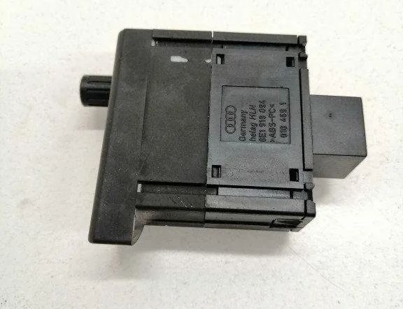 AUDI A4 B5/8D (1994-2001) Headlight height adjustment switch 8E1919094 17121016