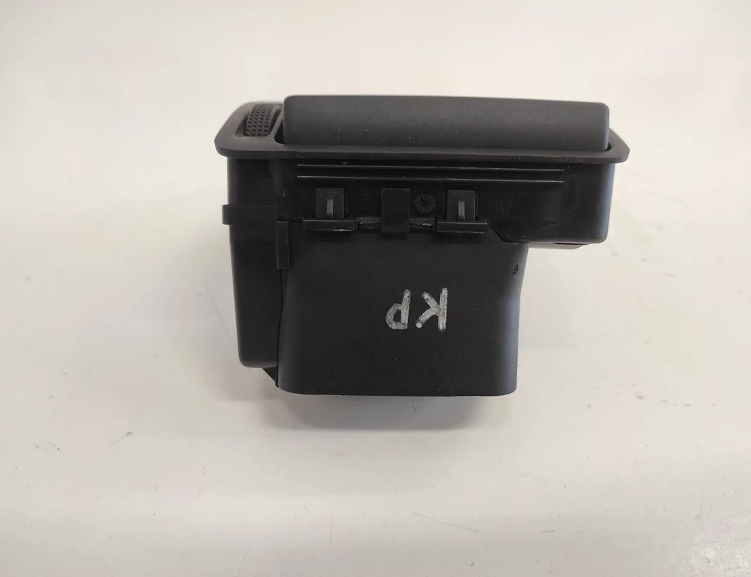 VOLKSWAGEN Golf 4 generation (1997-2006) Cabin Air Intake Grille 1J1815715A 21182325