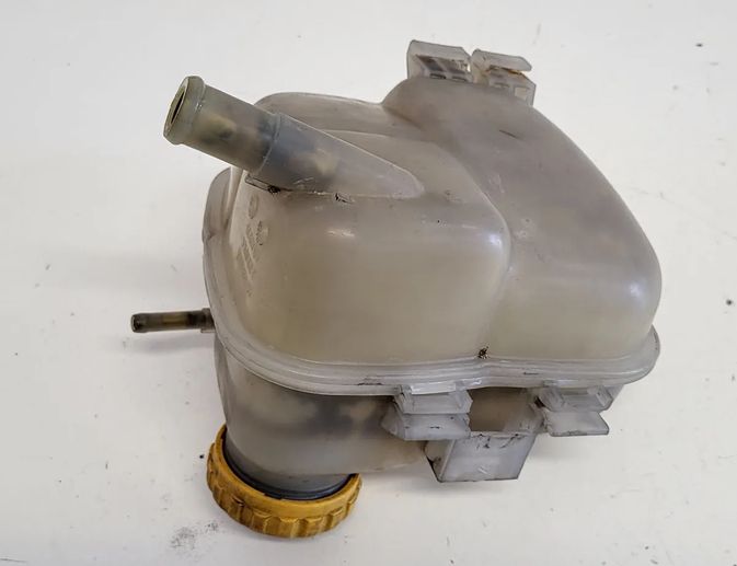 OPEL Astra G (1998-2009) Dzesēšanas šķidruma izplešanās tvertnes vāciņš 90467473 23058108