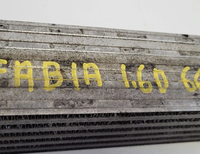 SKODA Fabia 2 generation (2010-2014) Intercooler Radiator 6R0145805 25291655